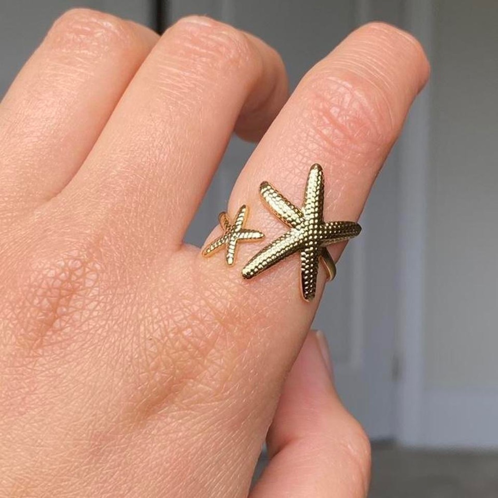 Stainless Steel Gold Starfish Cuff Ring!